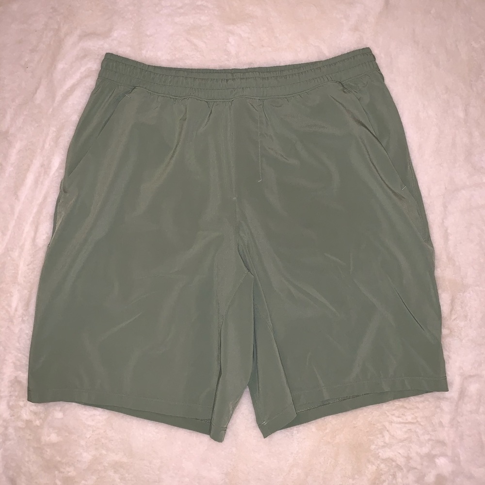 Lululemon Athletic Shorts 9”